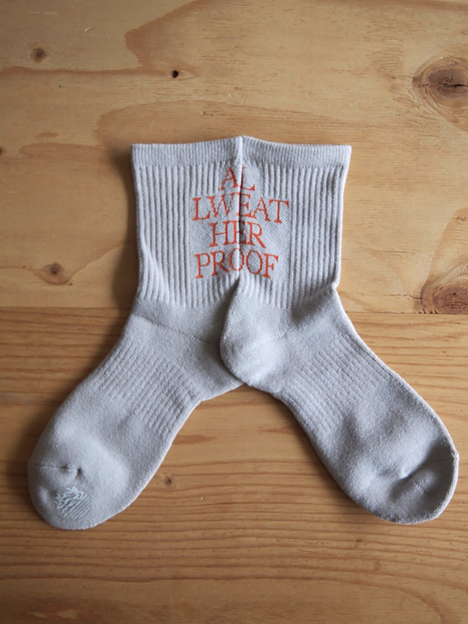 ALWAYTH × MY LOADS ARE LIGHT, AWP TEXT socks – notwonderstore